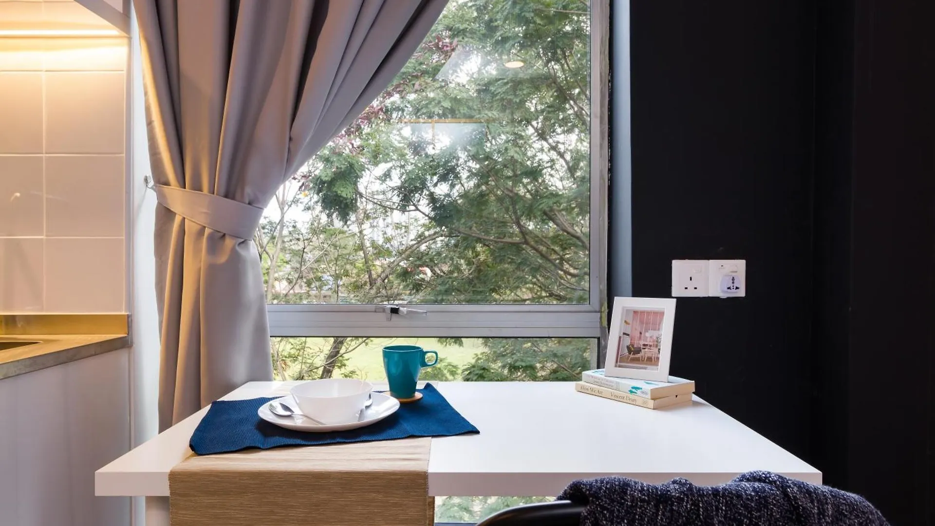 クアラルンプール Upstairs Downstairs Coliving Kampung Pandanホステル 0*,  マレーシア