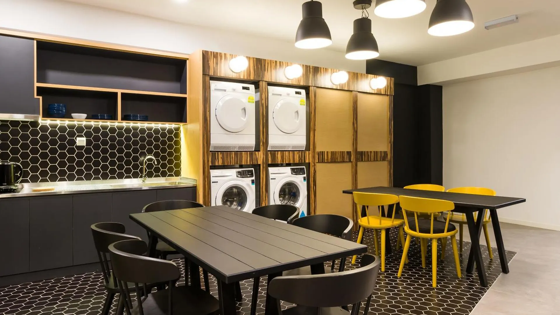 Upstairs Downstairs Coliving Kampung Pandan Hostel Kuala Lumpur