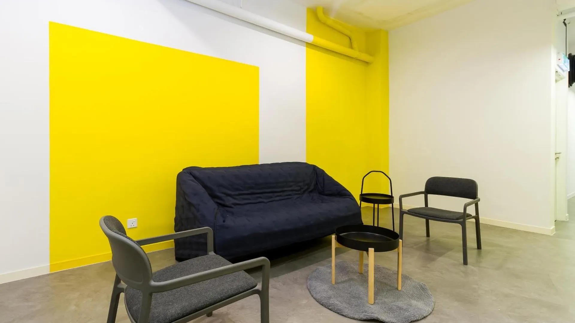 Upstairs Downstairs Coliving Kampung Pandan Hostel Kuala Lumpur