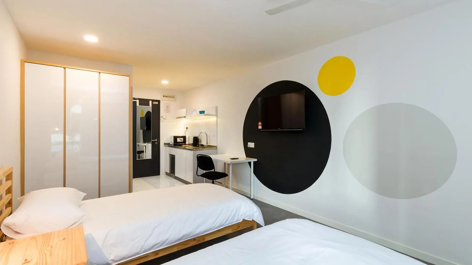 Upstairs Downstairs Coliving Kampung Pandan Vandrarhem Kuala Lumpur 0*,