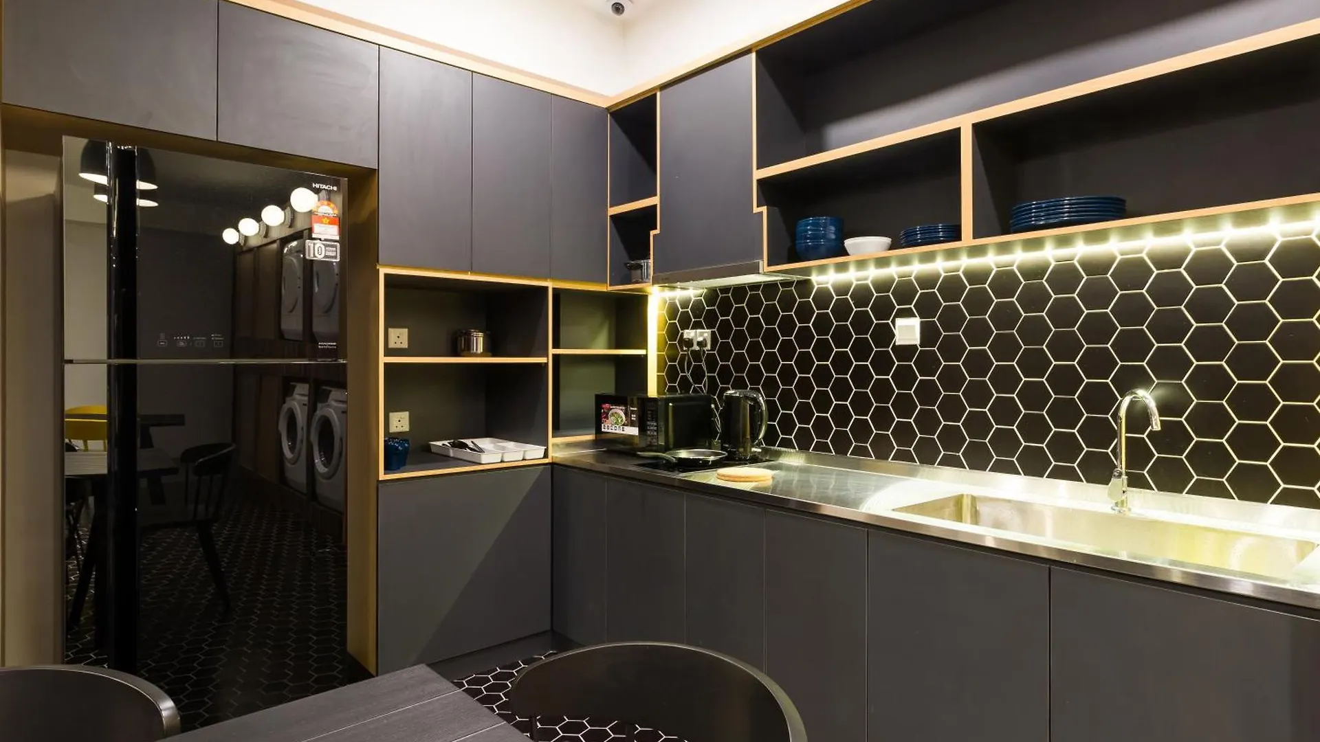 Upstairs Downstairs Coliving Kampung Pandan Vandrarhem Kuala Lumpur 0*,  Malaysia